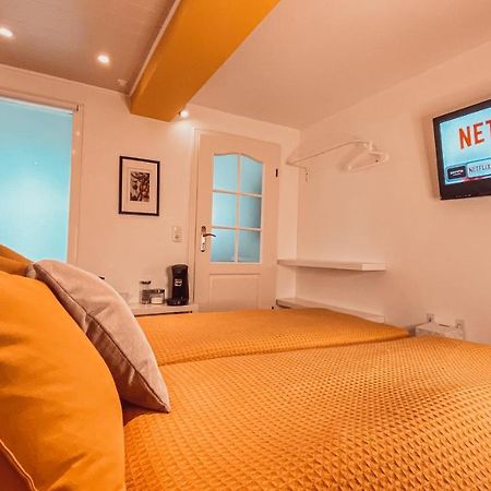 Villa Herkules - Privates Apartment Am Waldrand Mit Smart Tv Und Kostenlosen Parkplaetzen カッセル エクステリア 写真